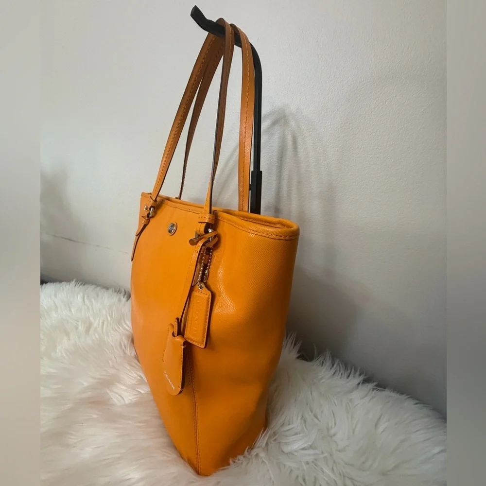 Coach Vibrant Orange Tote Bag#F27349